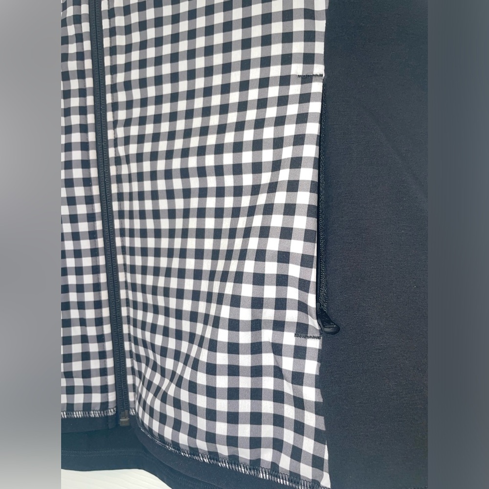 Ralph Lauren Golf Vest (L) - Picture 7 of 15